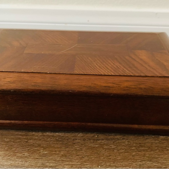 Vintage wooden box - Picture 12 of 12